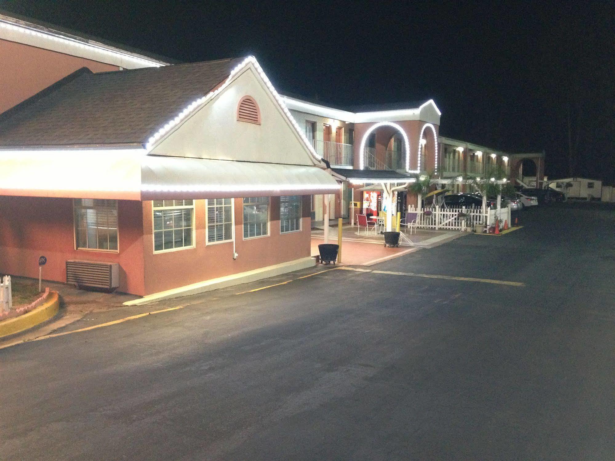 Scottish Inn Огаста Экстерьер фото