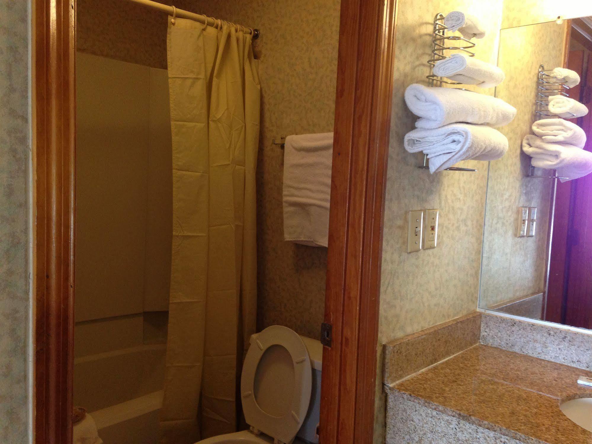 Scottish Inn Огаста Экстерьер фото